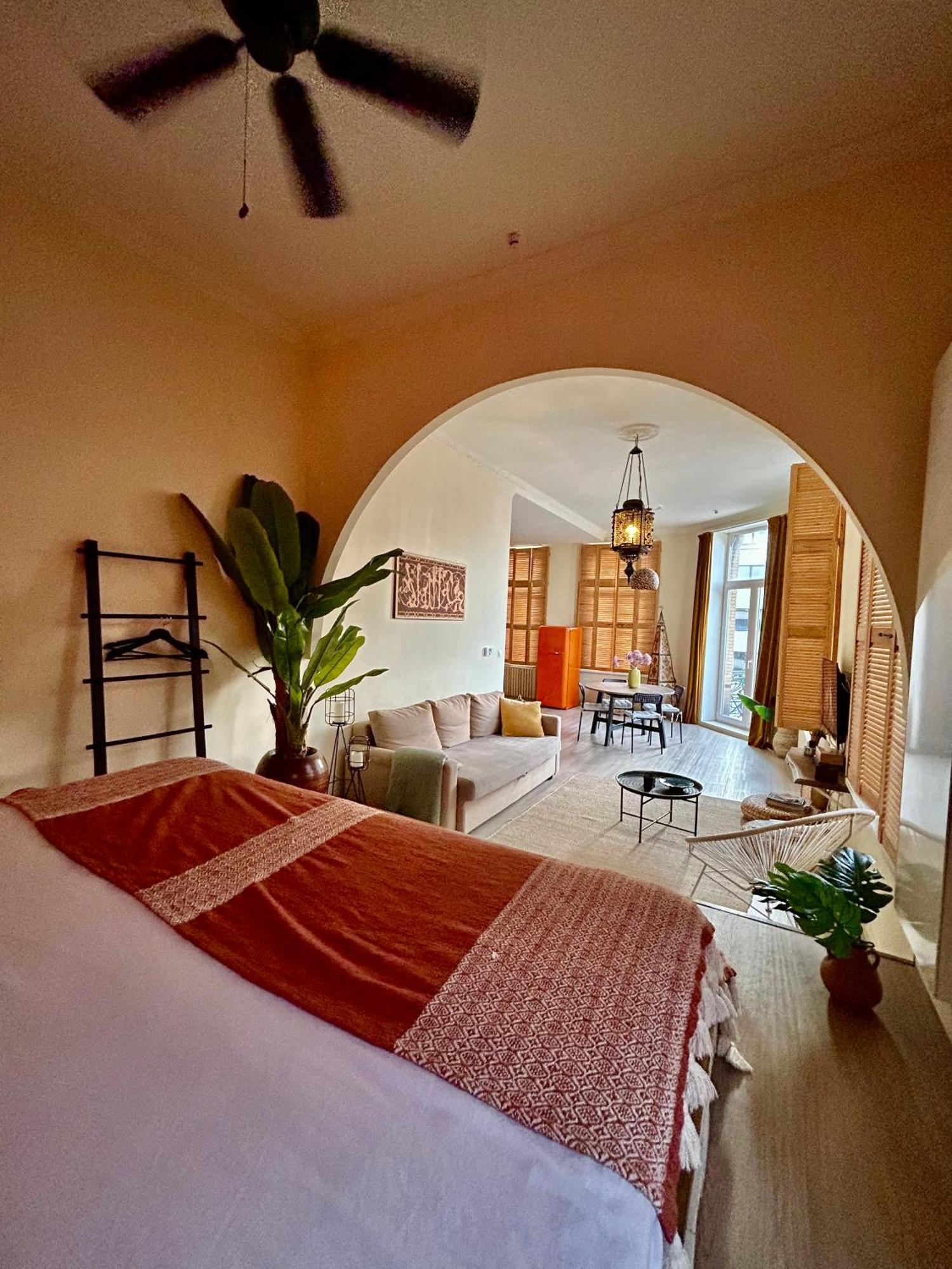 Sleep Inn - 1001 Nights Loft Citycenter With Balconyview Антверпен Экстерьер фото
